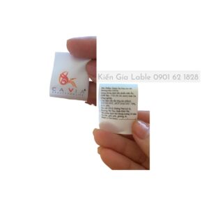 Mac vai gan rem cua_mac vai satin lua_kiengia lable